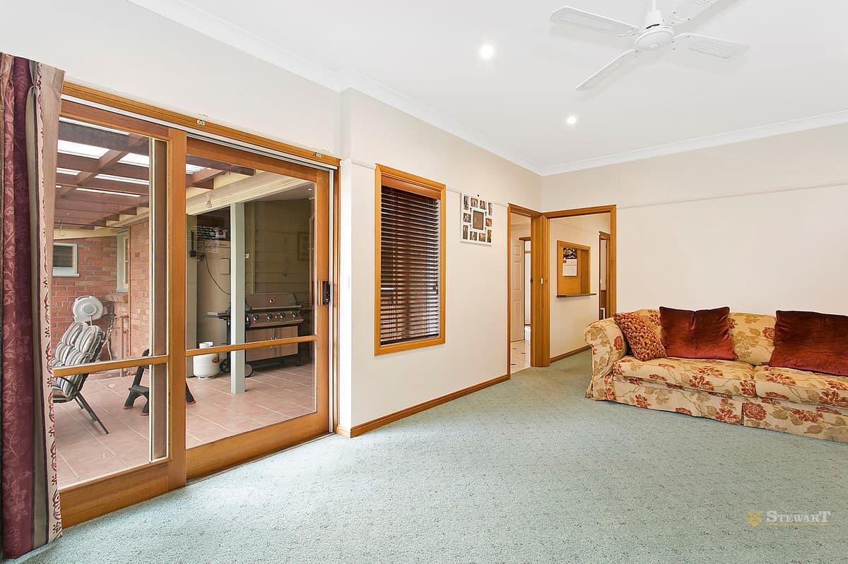 17 Grant Street, Colac, VIC, Colac - Thumbnail 4