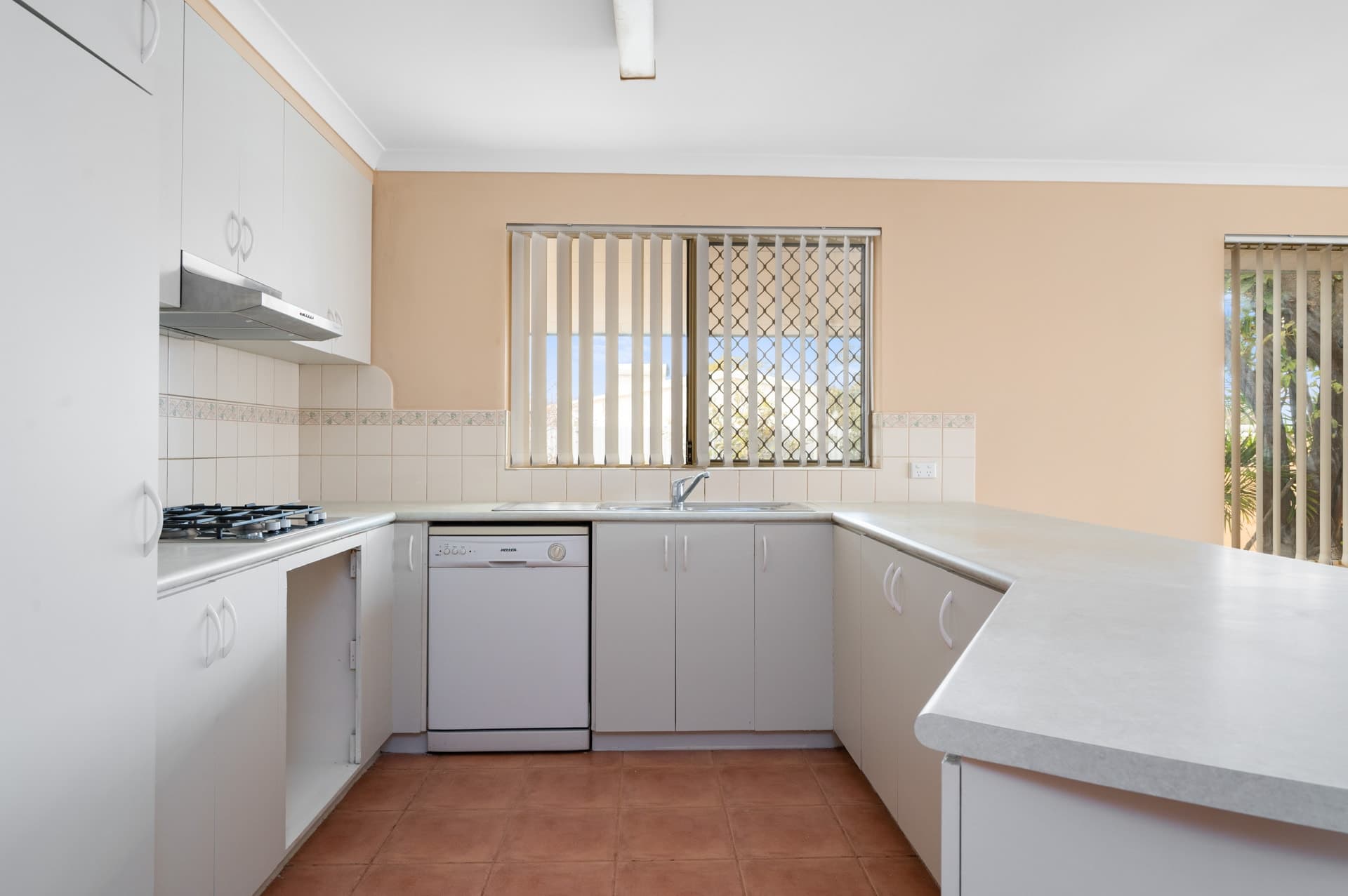 44 Rhodes Street, South Kalgoorlie - Thumbnail 7