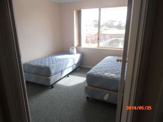 1/80 Dugan Street, Kalgoorlie - Thumbnail 8