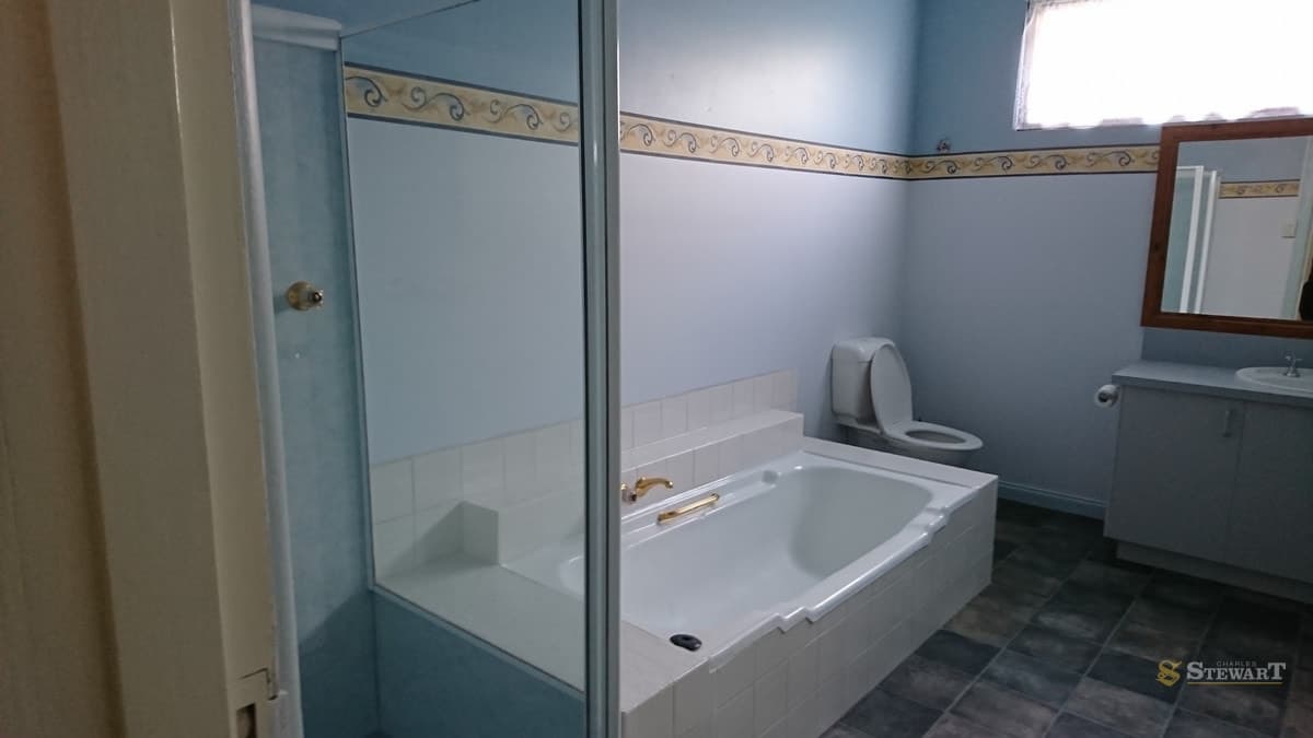 38 Queen Street, Colac, VIC, Colac - Thumbnail 3