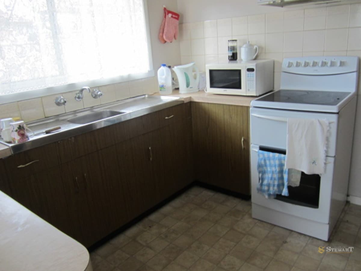 34 Miller Street, Colac, VIC, Colac - Thumbnail 5