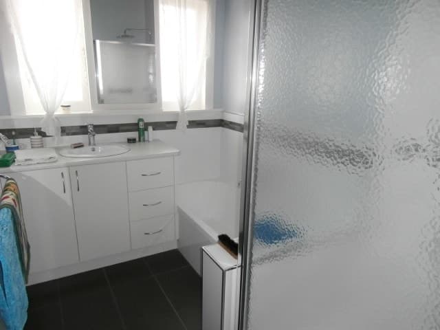 10 Gellibrand Street, Colac, VIC, Colac - Thumbnail 3