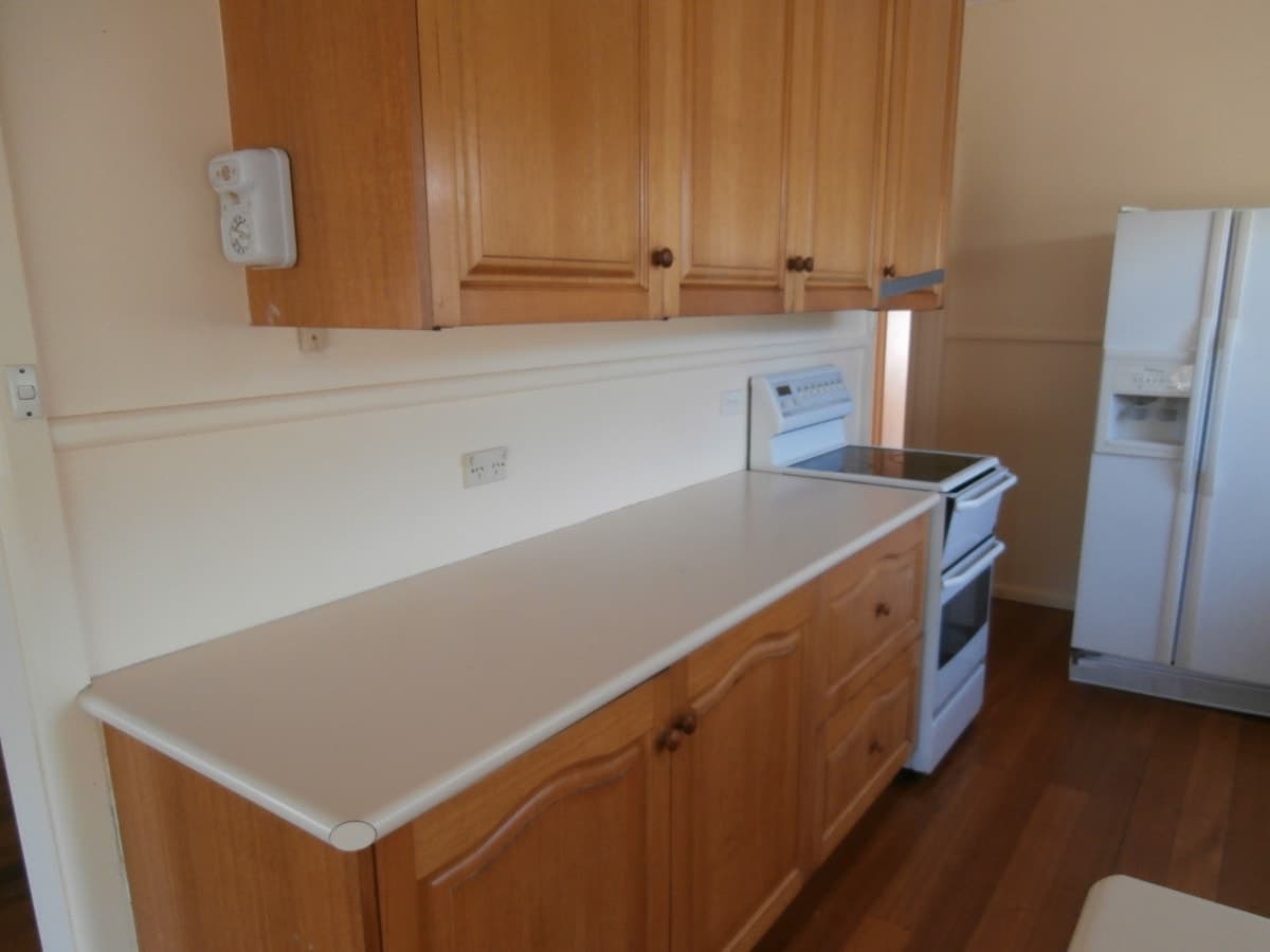 21 Alexander Street, Colac, VIC, Colac - Thumbnail 2
