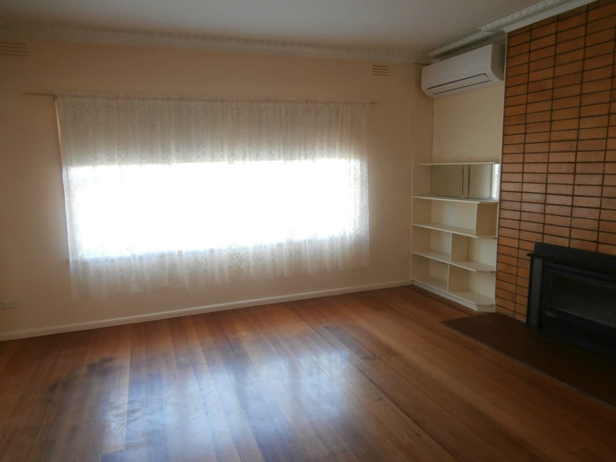 21 Alexander Street, Colac, VIC, Colac - Thumbnail 4