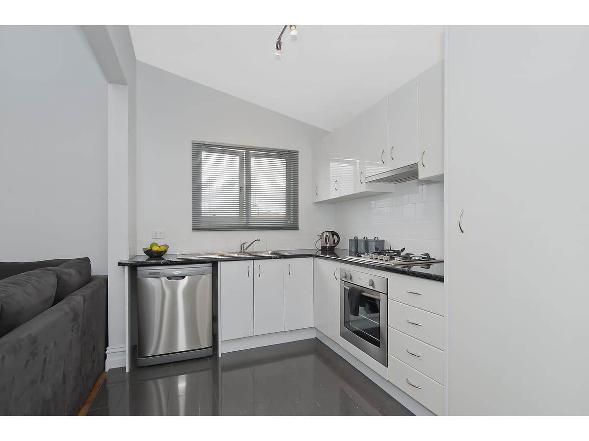 218 Wilson Street, Colac, VIC, Colac - Thumbnail 5