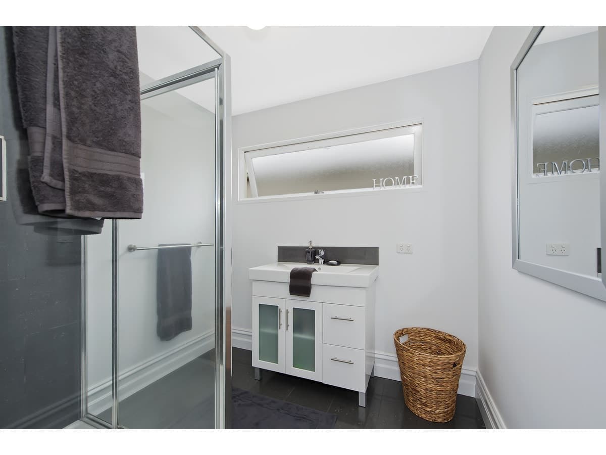 218 Wilson Street, Colac, VIC, Colac - Thumbnail 6