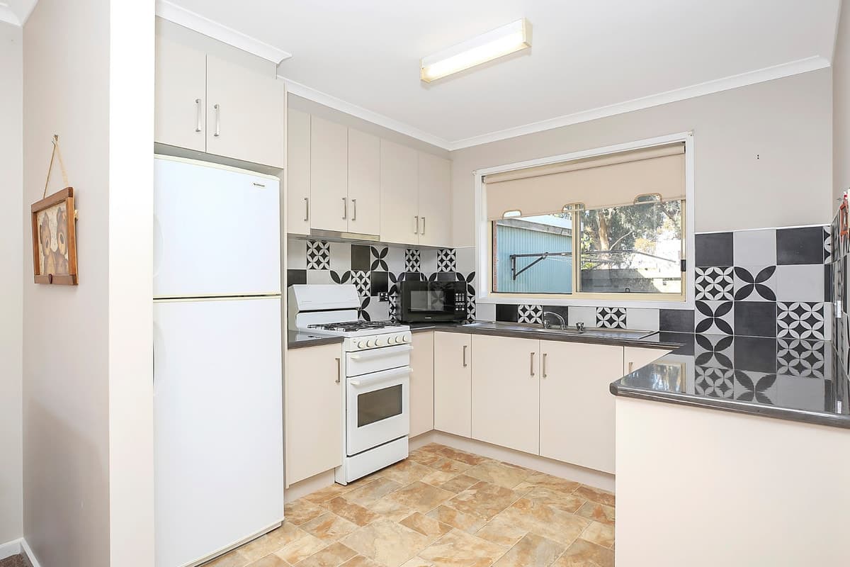 5/21 Ross Street, Colac, VIC, Colac - Thumbnail 2
