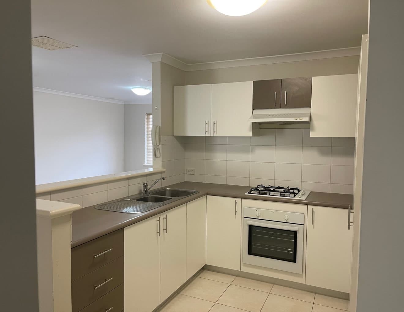 4/6 Rule Court,
	
			
							SOMERVILLE
				
							
							WA
			6430, Somerville - Thumbnail 2