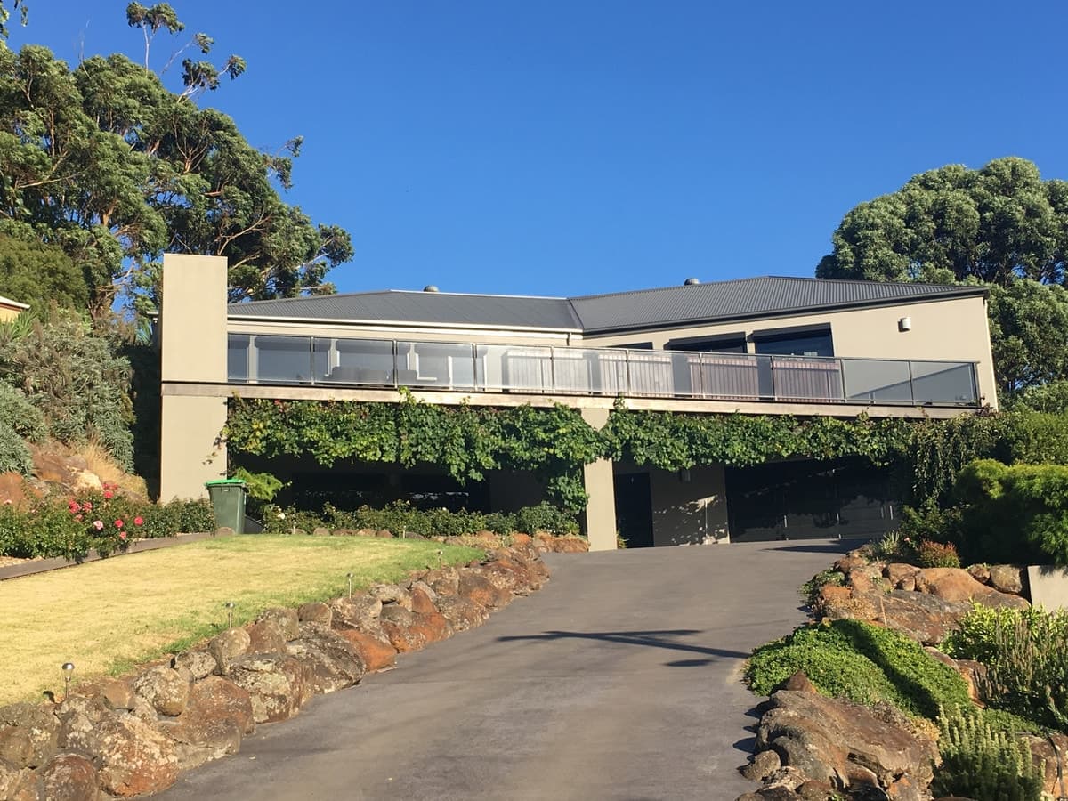 17 Kawana Court, Camperdown, VIC, Camperdown - Image 1