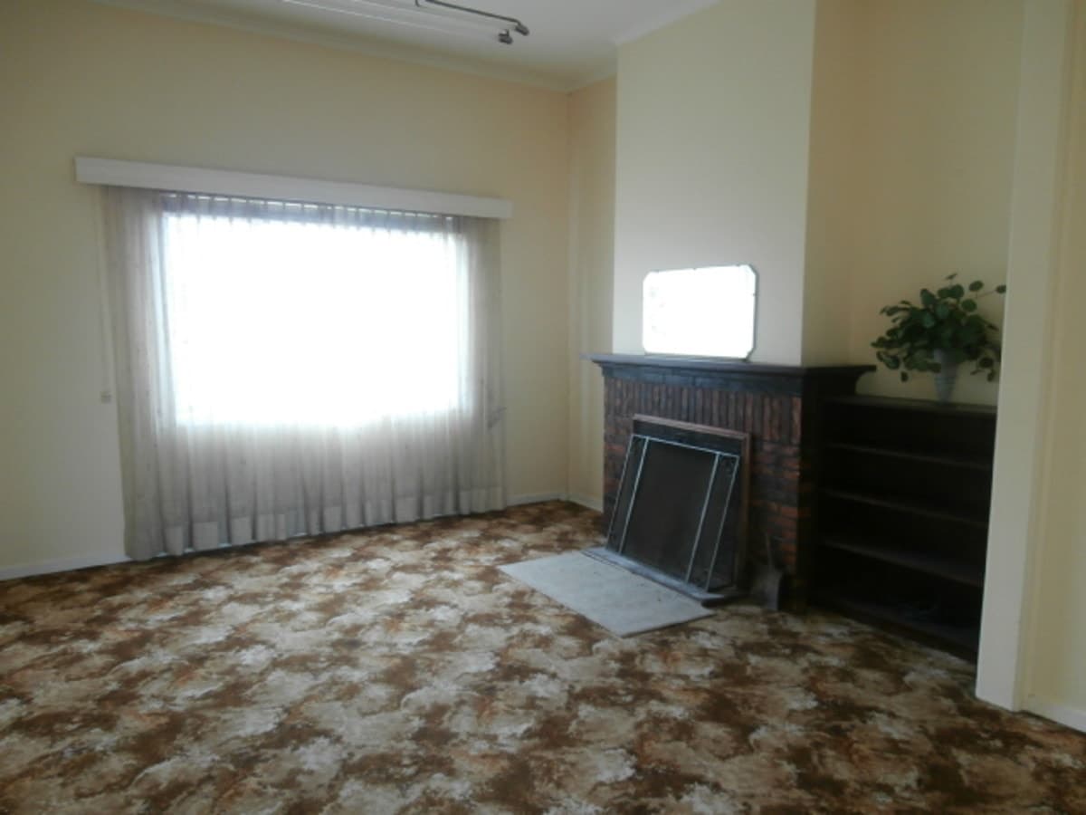 210 Rossmoyne Road, Colac, VIC, Colac - Thumbnail 4