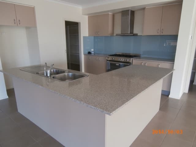 16 Fulford Crescent, Elliminyt, VIC, Elliminyt - Thumbnail 2