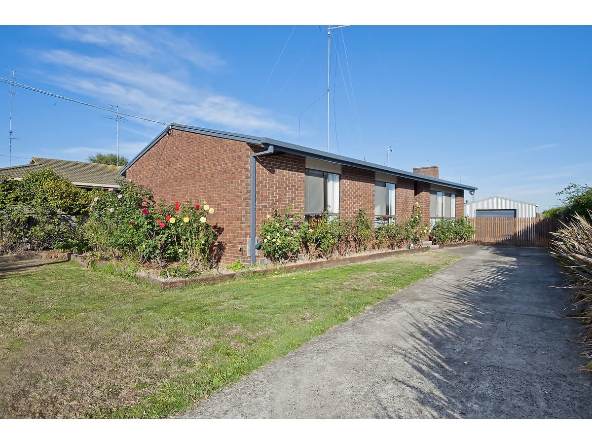 231 Sinclair Street, Colac, VIC, Colac - Image 1