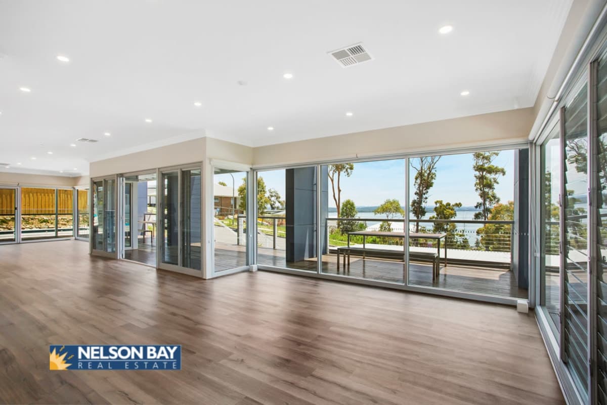 33 Mooring Avenue, Corlette NSW 2315, Corlette - Thumbnail 3