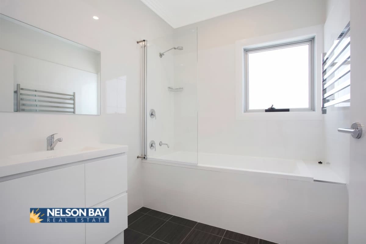 33 Mooring Avenue, Corlette NSW 2315, Corlette - Thumbnail 7