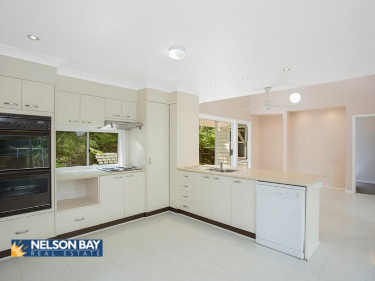 18 Tingara Road, NELSON BAY NSW 2315, Nelson Bay - Thumbnail 8
