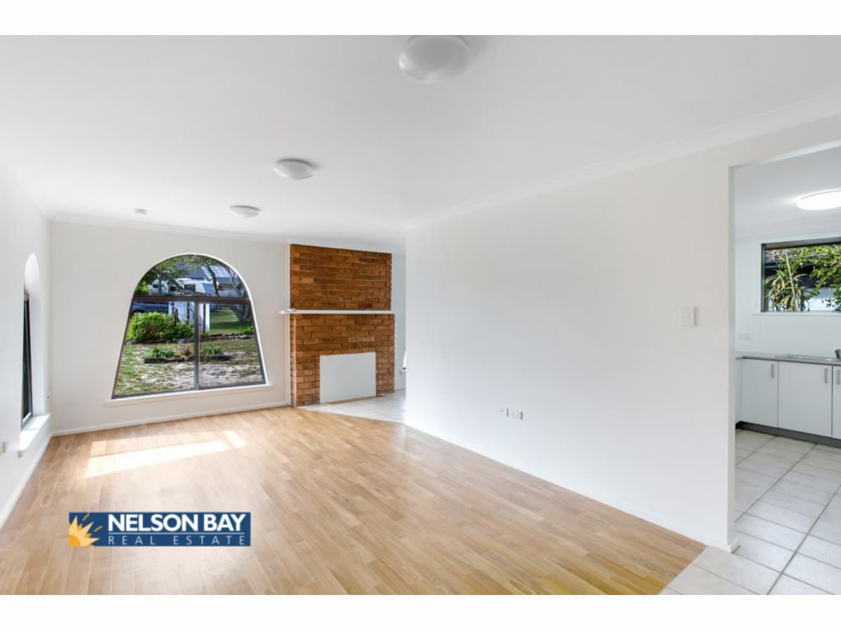 18 Trafalgar Street, Nelson Bay NSW 2315, Nelson Bay - Thumbnail 3