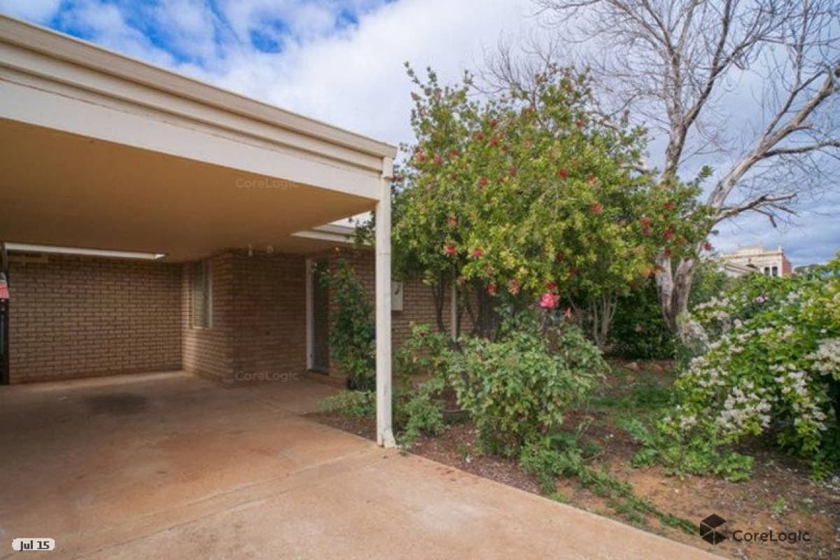 2/33 Sylvester Street, Coolgardie - Image 1
