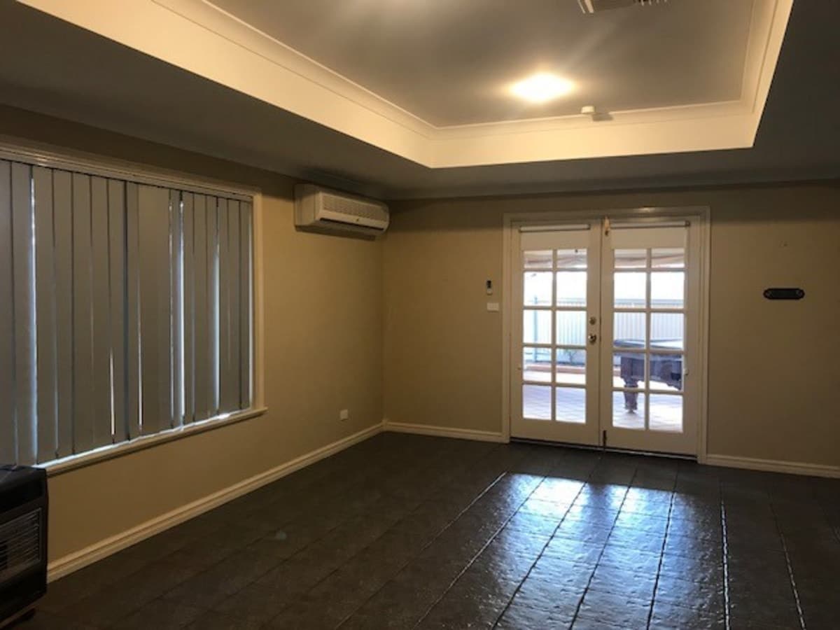 10A Edgar Street,
	
			
							South Kalgoorlie
				
							
							WA
			6430, South Kalgoorlie - Thumbnail 5