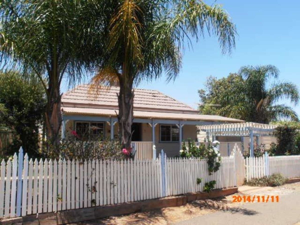 6 Broadarrow Road,
	
			
							Kalgoorlie
				
							
							WA
			6430, Kalgoorlie - Image 1