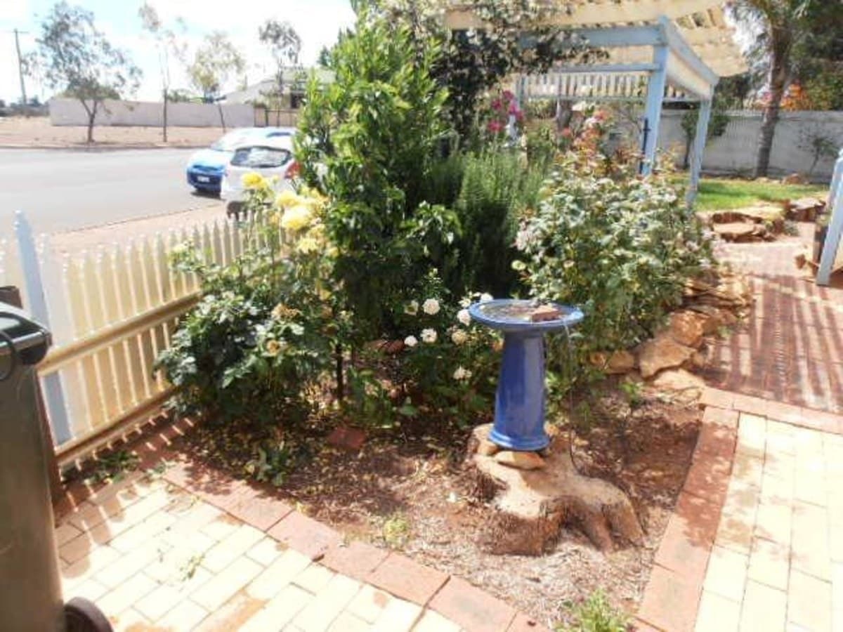 6 Broadarrow Road,
	
			
							Kalgoorlie
				
							
							WA
			6430, Kalgoorlie - Thumbnail 8