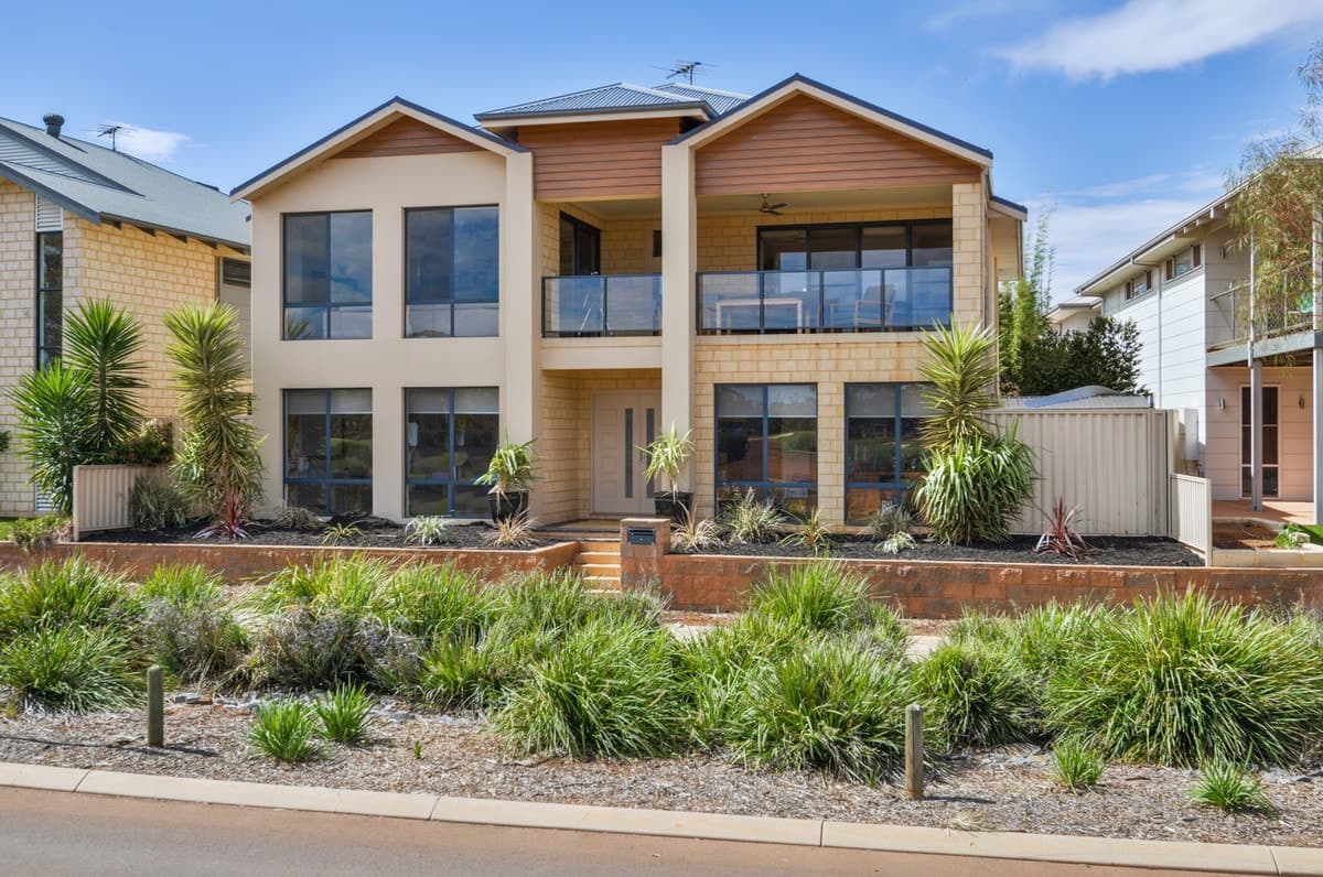 76 Aslett Drive, Kalgoorlie - Image 1