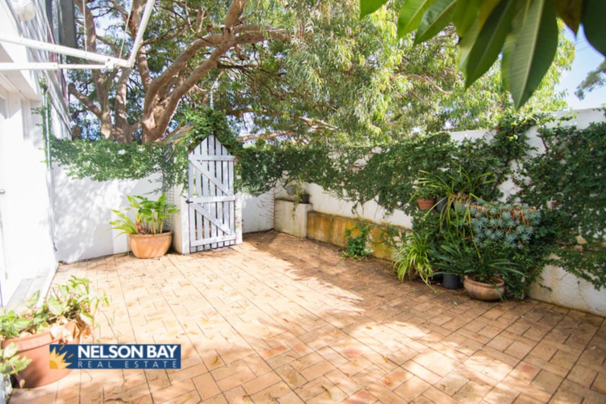1B Messines Street, Shoal Bay NSW 2315, Shoal Bay - Thumbnail 2