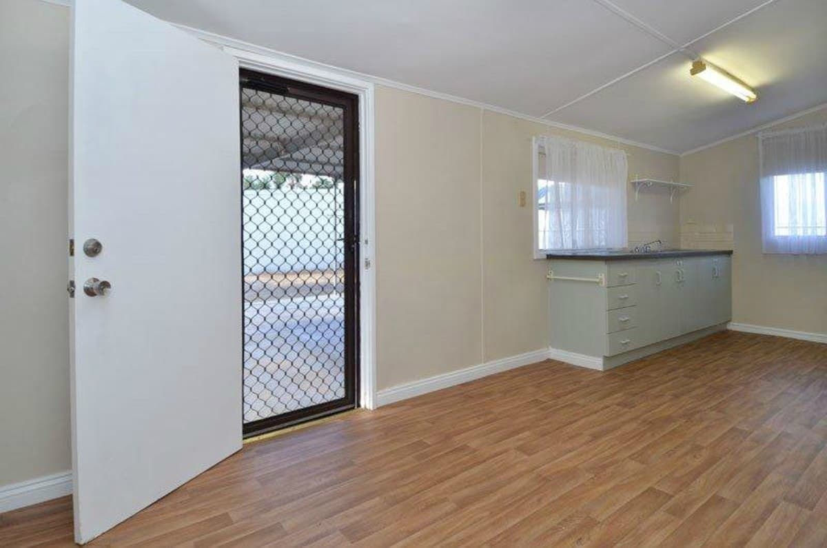 51 Ardagh Avenue,
	
			
							KALGOORLIE
				
							
							WA
			6430, Kalgoorlie - Thumbnail 6