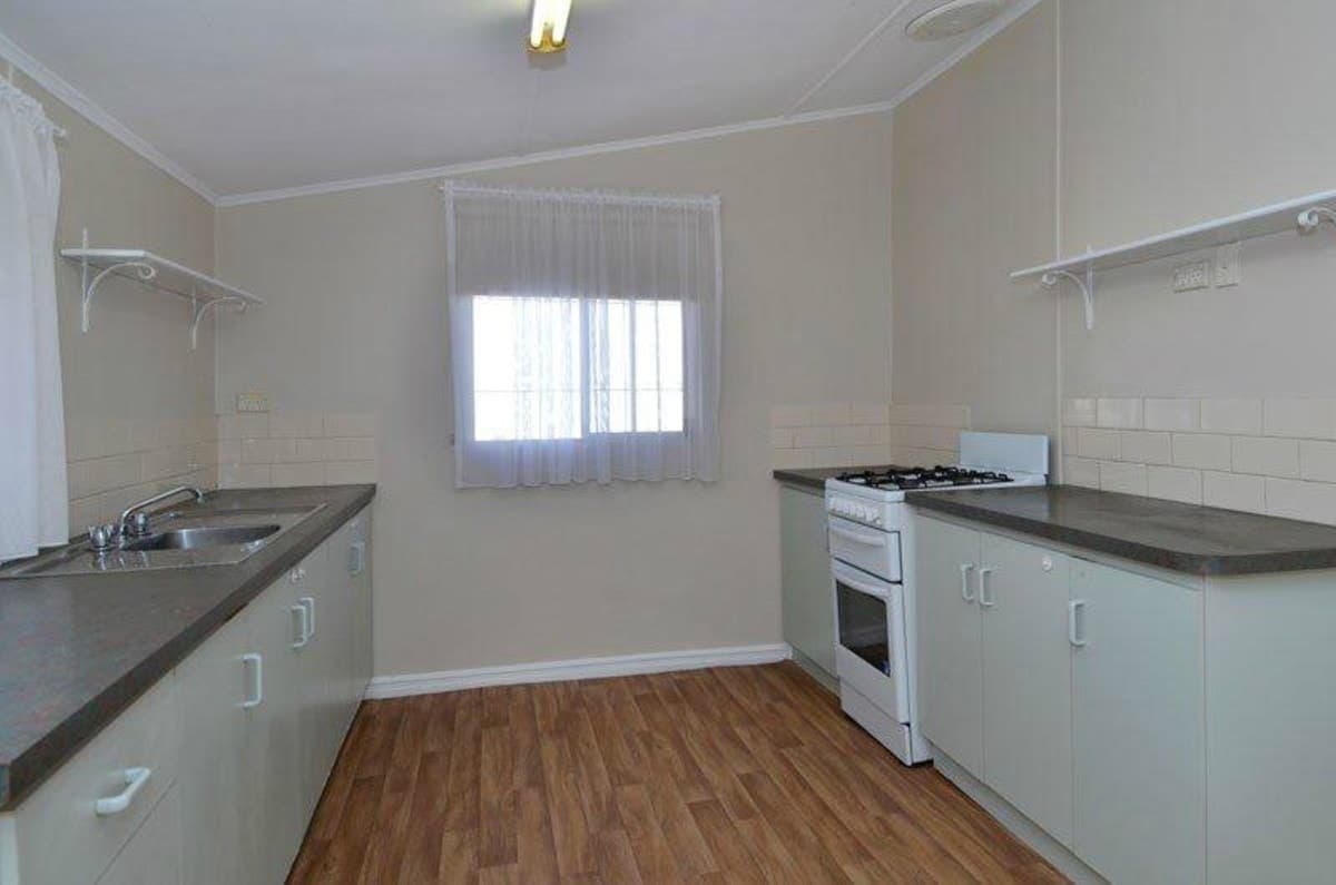 51 Ardagh Avenue,
	
			
							KALGOORLIE
				
							
							WA
			6430, Kalgoorlie - Thumbnail 8