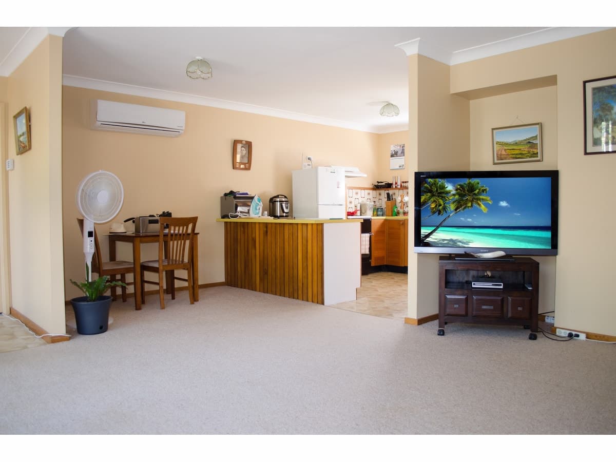 1 / 28 Pantowora Street, CORLETTE NSW 2315, Corlette - Thumbnail 4