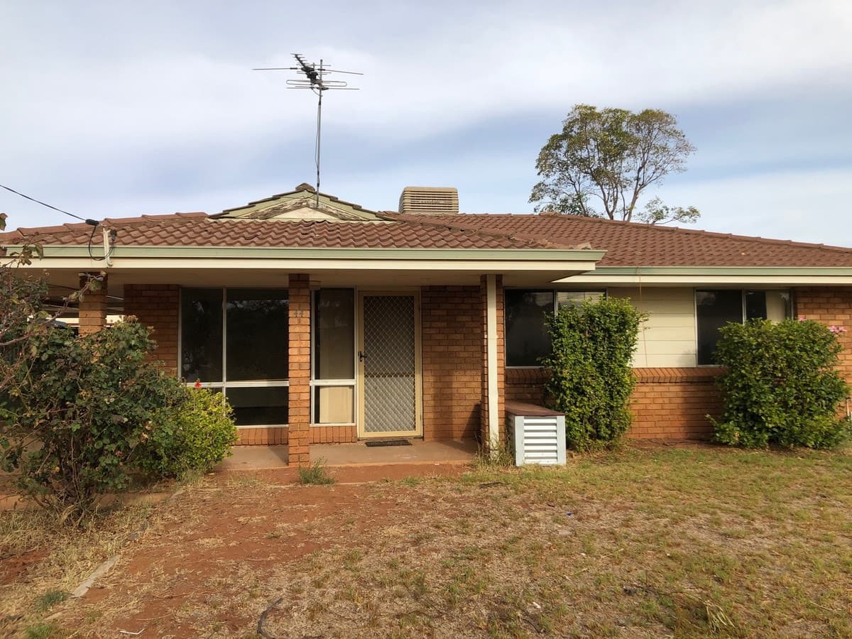 44 Boomerang Cresent,
	
			
							SOUTH KALGOORLIE
				
							
							WA
			6430, South Kalgoorlie - Thumbnail 3