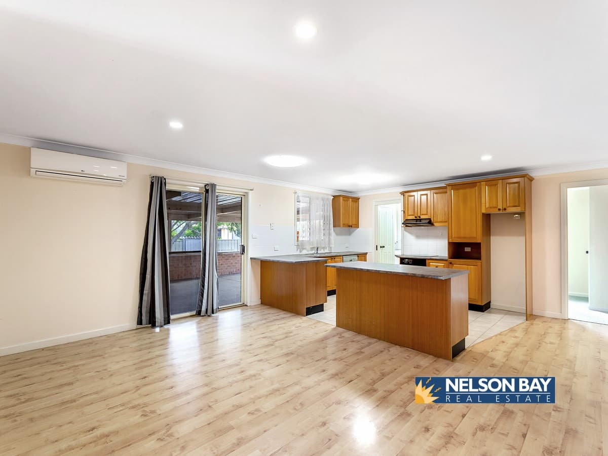 1 Snapper Close, CORLETTE NSW 2315, Corlette - Thumbnail 2