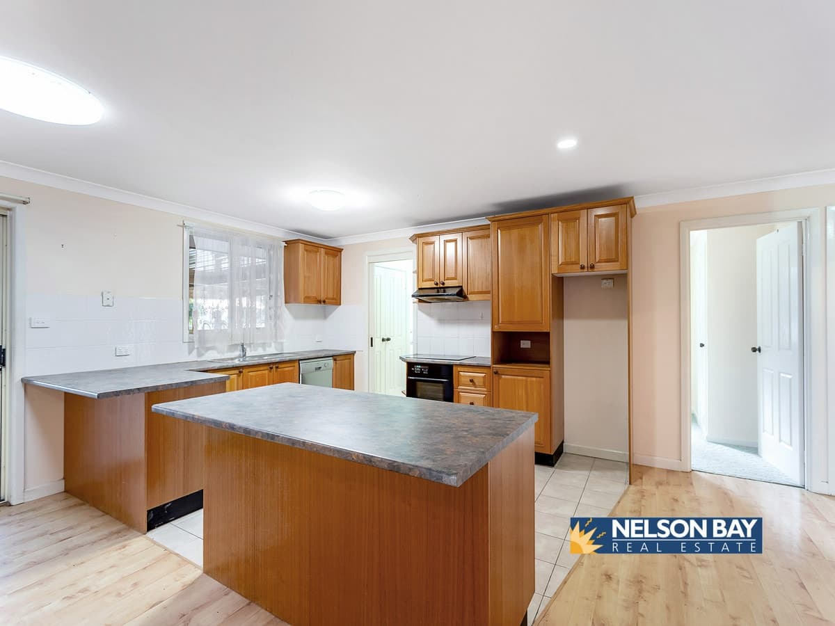 1 Snapper Close, CORLETTE NSW 2315, Corlette - Thumbnail 4