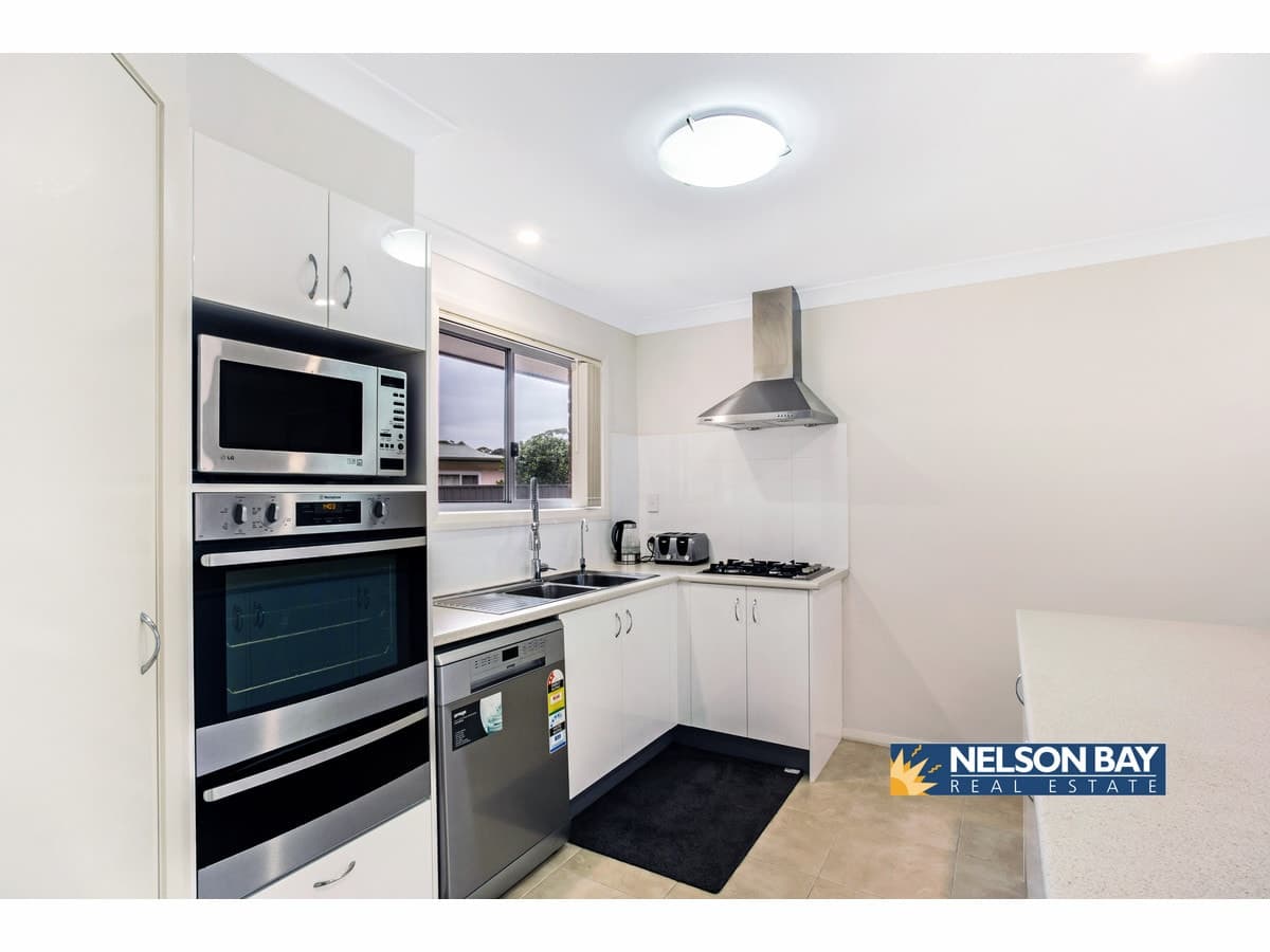 93 Tomaree Road, SHOAL BAY NSW 2315, Shoal Bay - Thumbnail 2