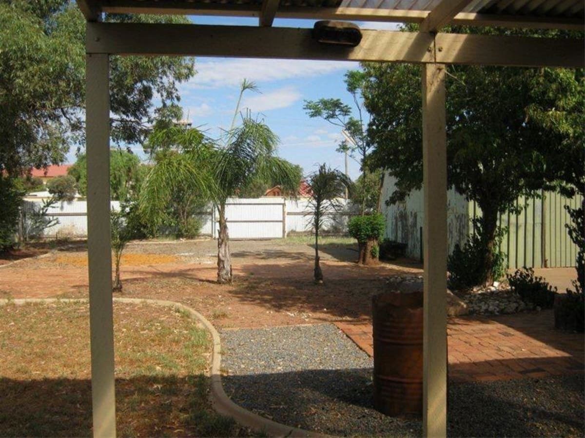 21 Belmont Avenue, Kalgoorlie - Thumbnail 7