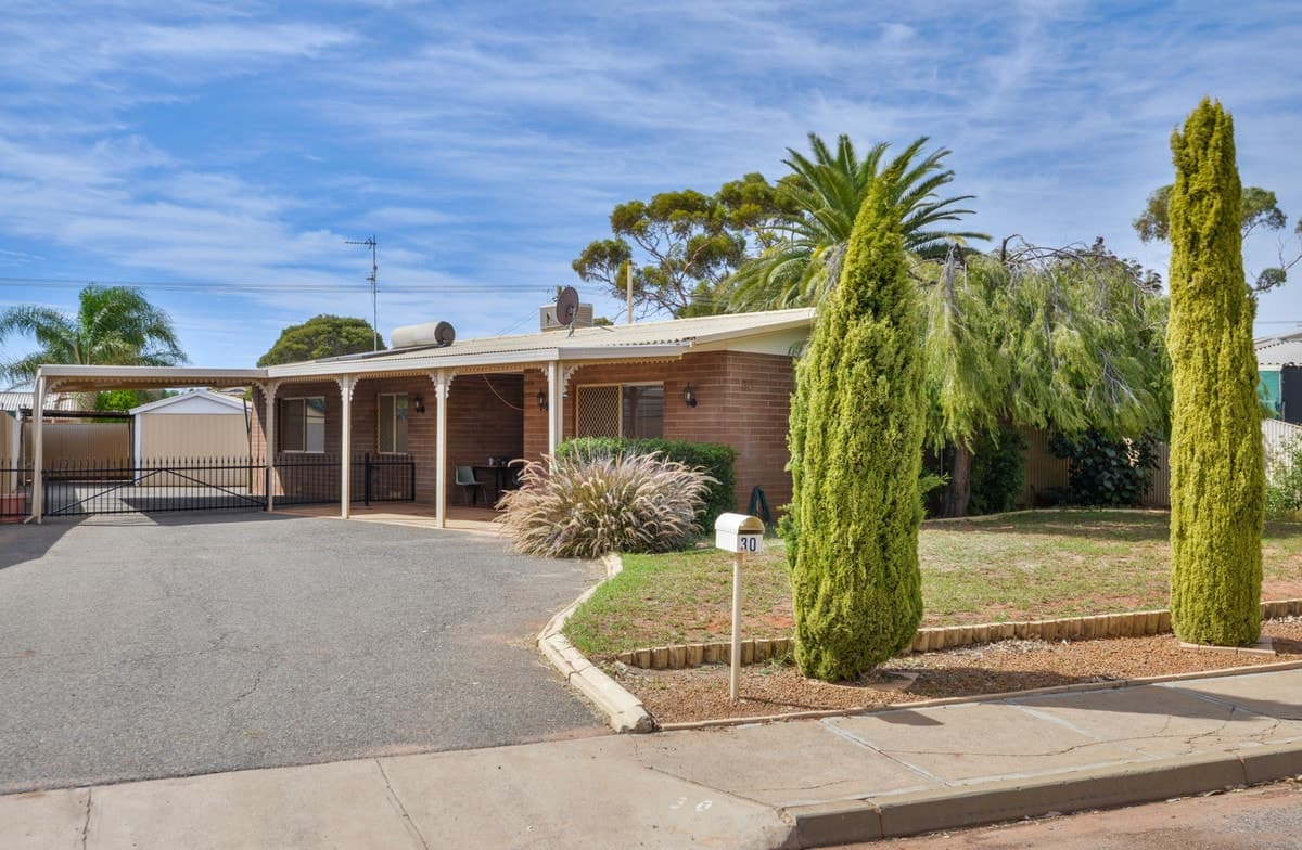 30 Pittosporum Street, Kambalda West - Thumbnail 3