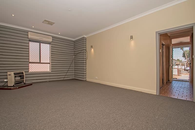 74 Hanbury Street,
	
			
							KALGOORLIE
				
							
							WA
			6430, Kalgoorlie - Thumbnail 4