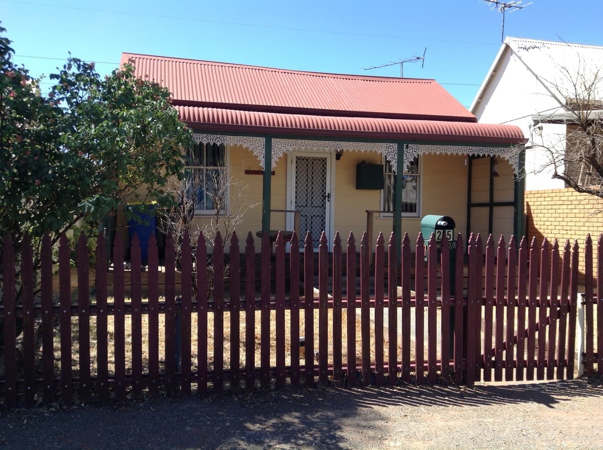 25 Hamilton Street, Kalgoorlie - Image 1