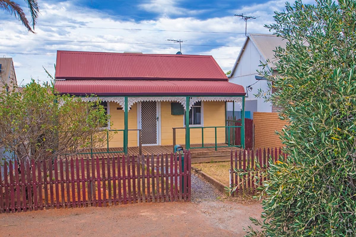 25 Hamilton Street, Kalgoorlie - Thumbnail 3