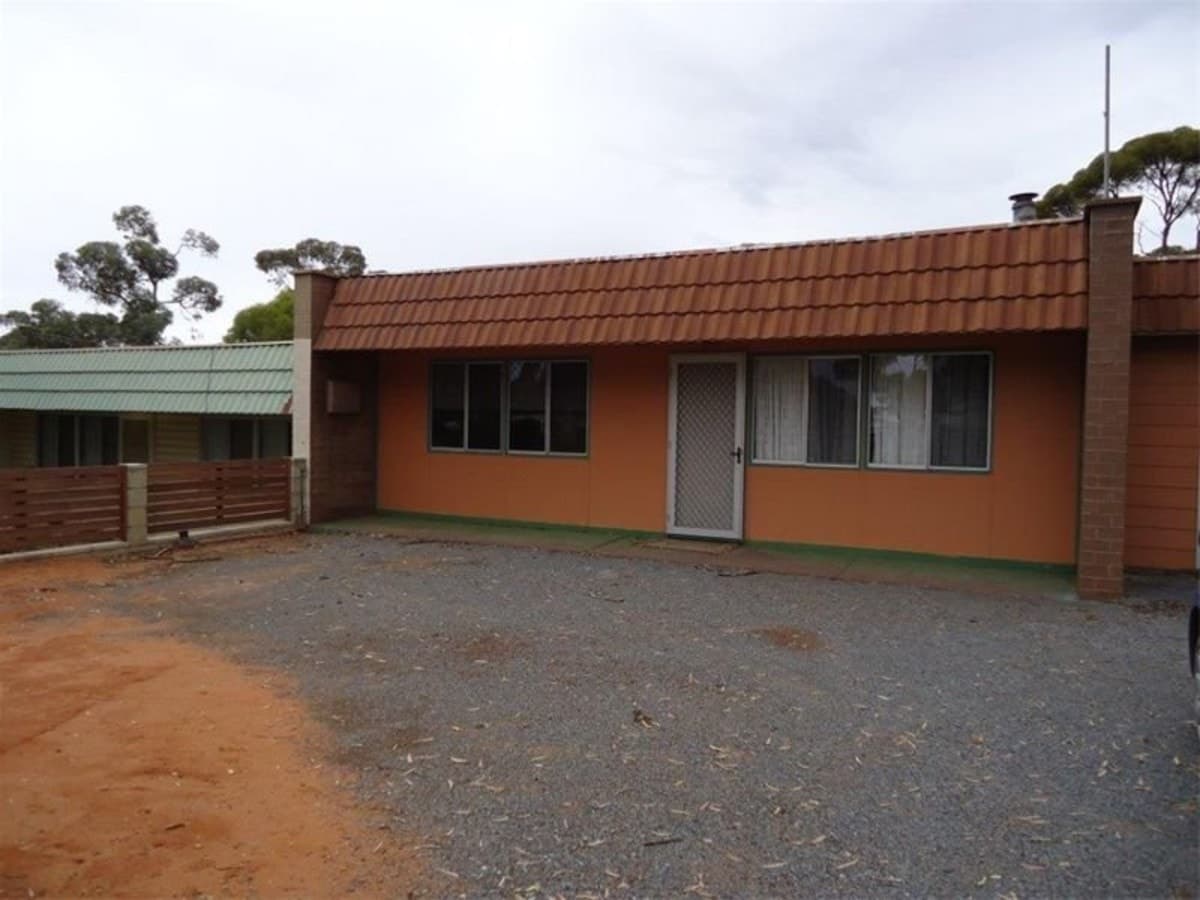 4 Mason Street, Kambalda East - Image 1