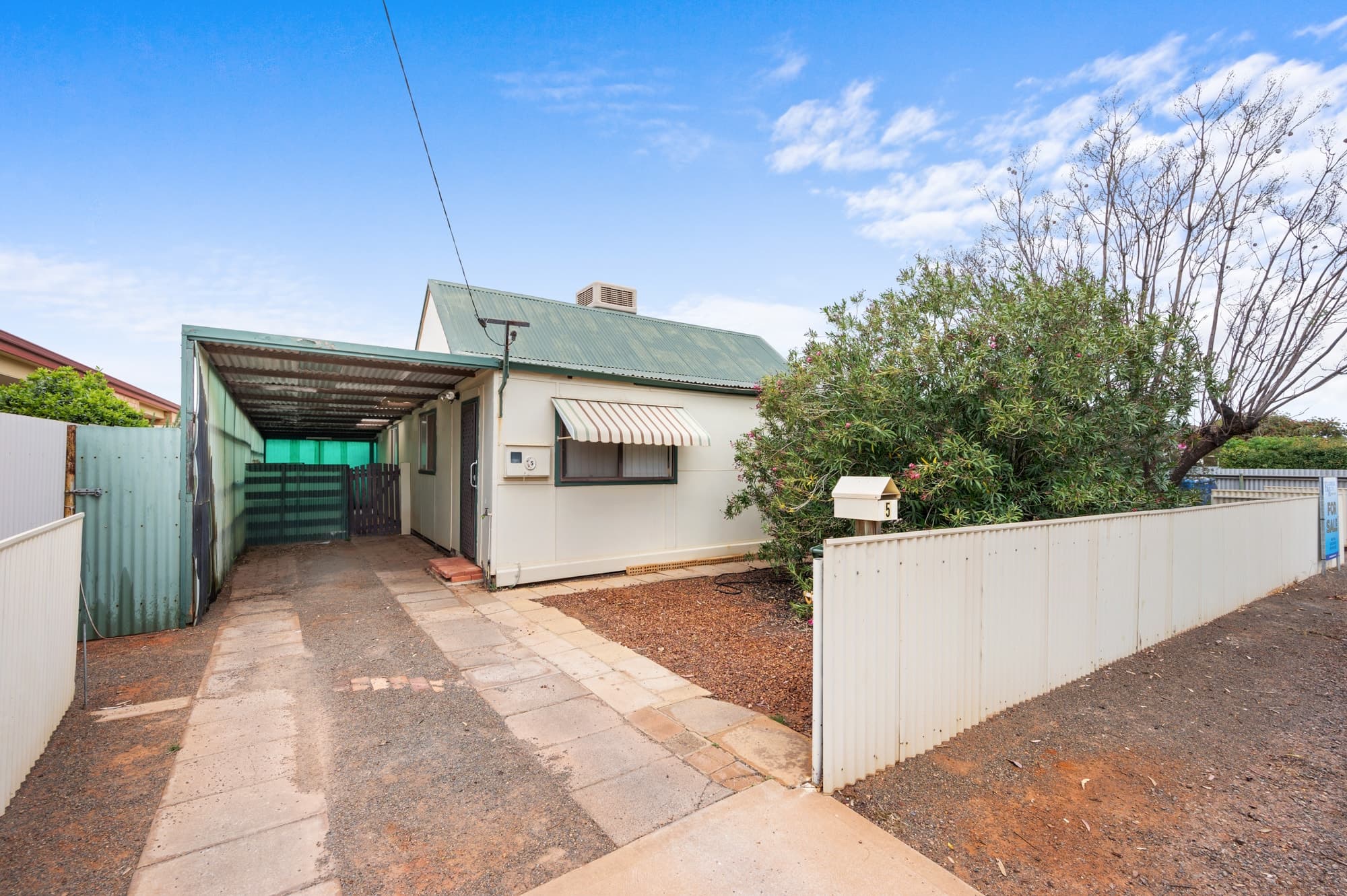 5 Ware Street,
SOUTH KALGOORLIE
WA
6430, South Kalgoorlie - Image 1