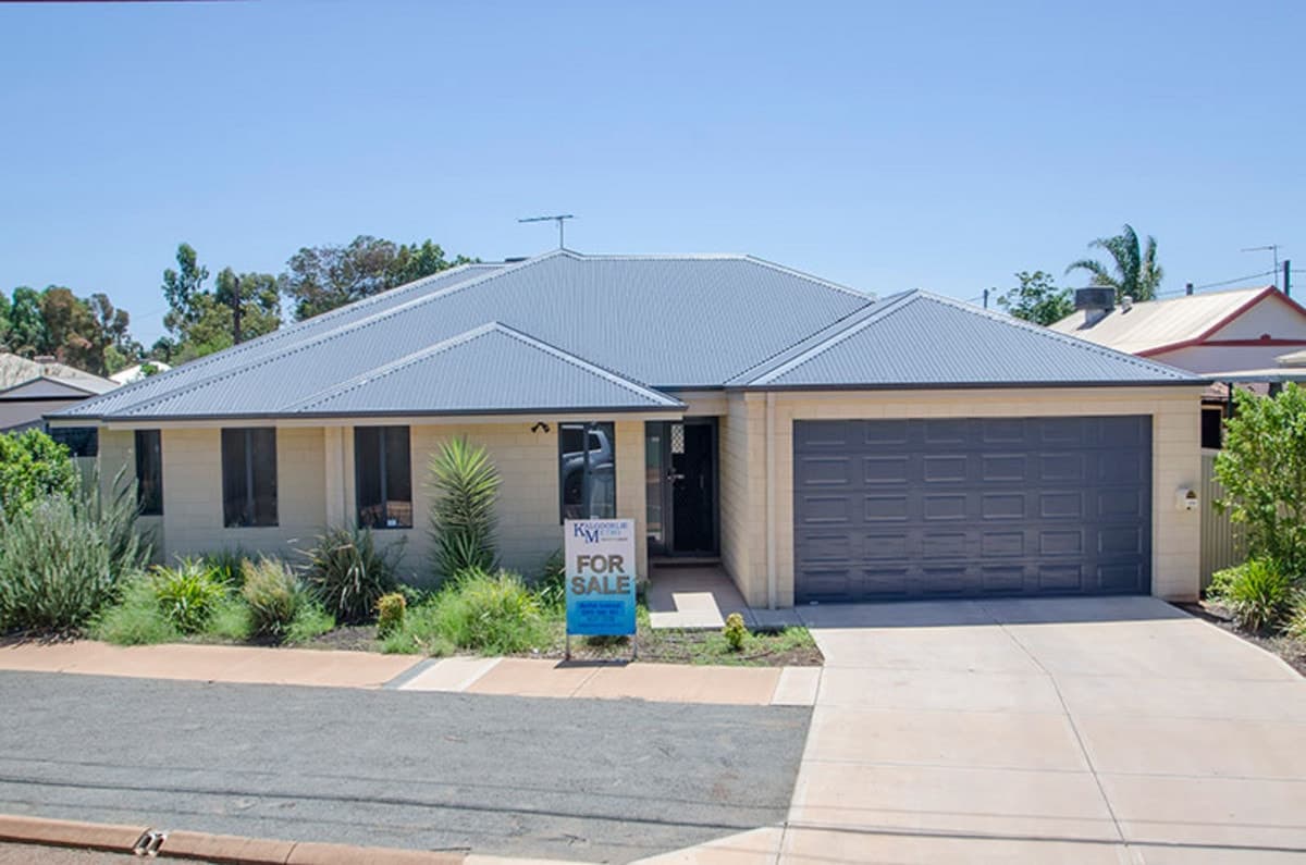82 Hopetoun Street, South Kalgoorlie - Image 1