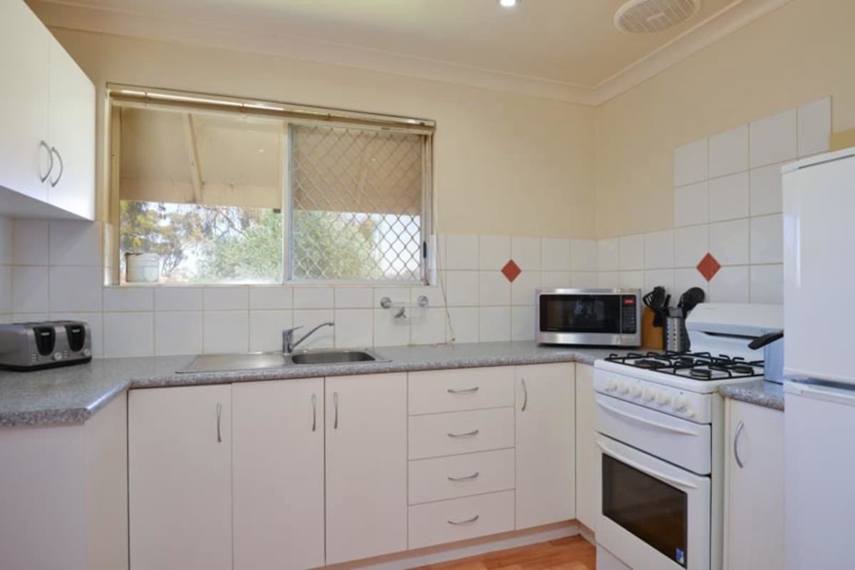 19A Talmalmo Place, South Kalgoorlie, Kalgoorlie - Thumbnail 5
