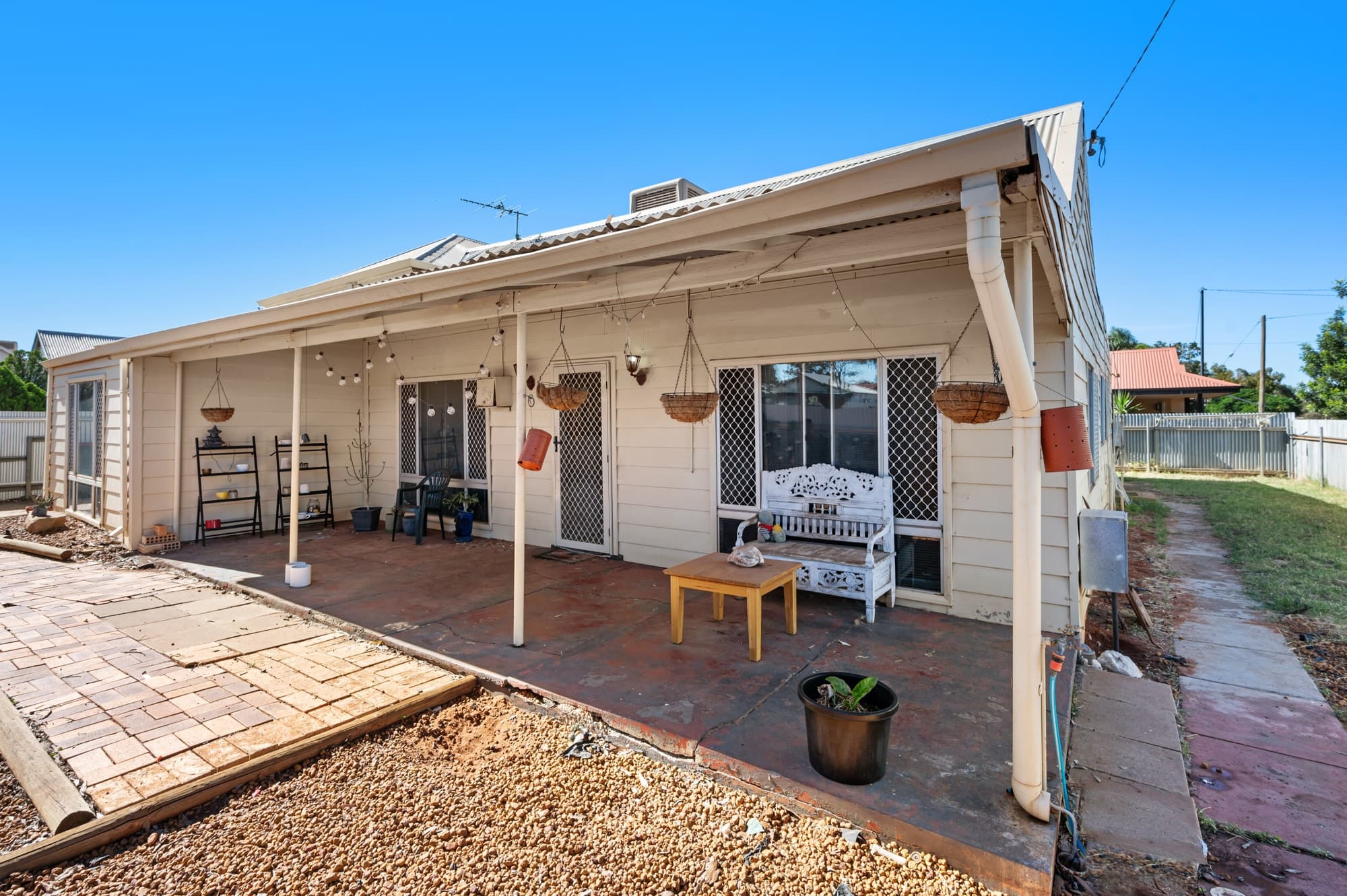 143 Hanbury Street,
	
			
							KALGOORLIE
				
							
							WA
			6430, Kalgoorlie - Image 1