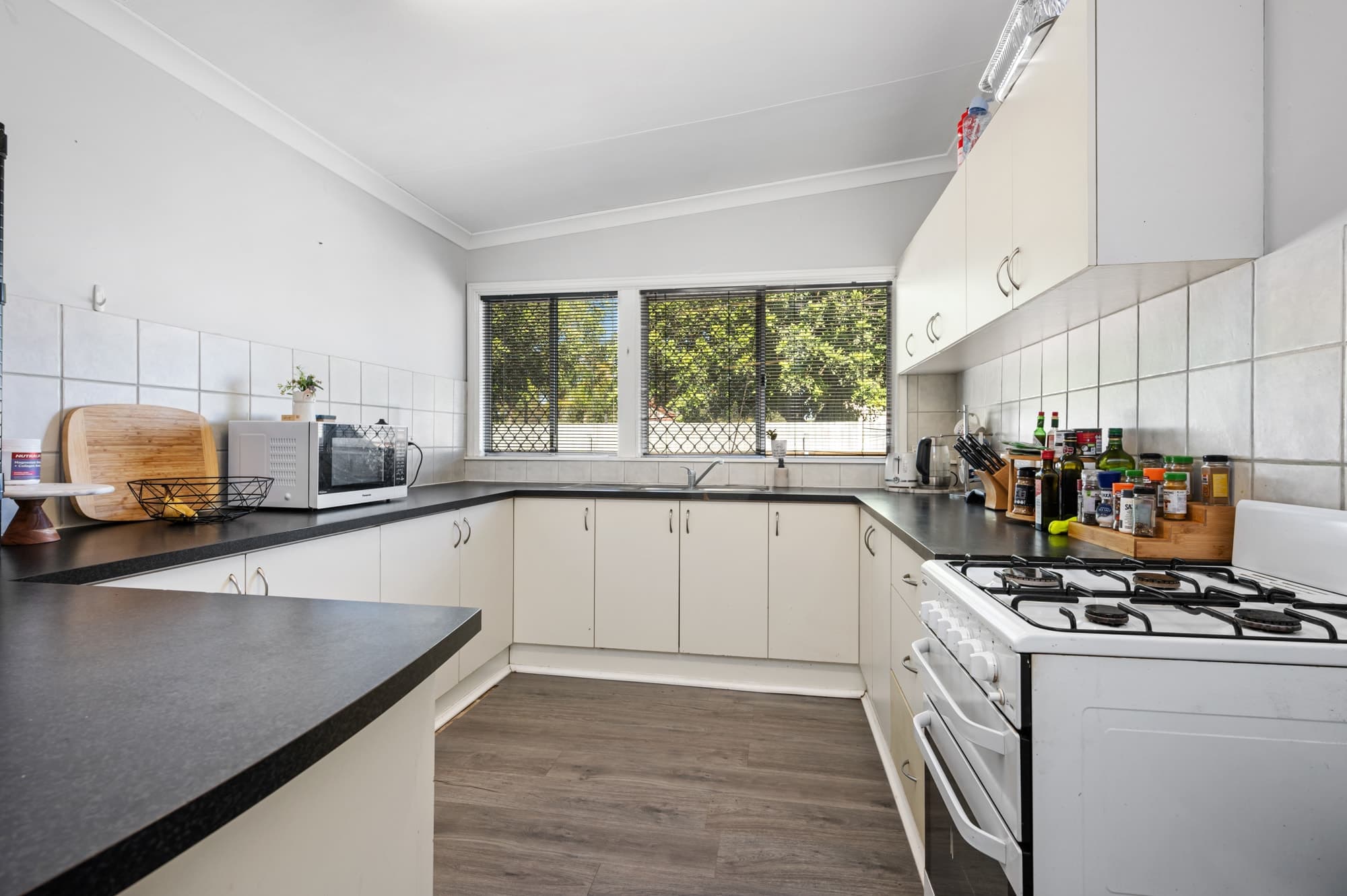 143 Hanbury Street,
	
			
							KALGOORLIE
				
							
							WA
			6430, Kalgoorlie - Thumbnail 5