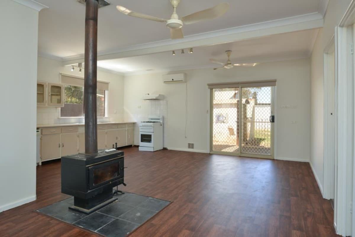 76 Hopkins Street, Boulder,
	
			
							KALGOORLIE
				
							
							WA
			6430, Kalgoorlie - Thumbnail 4