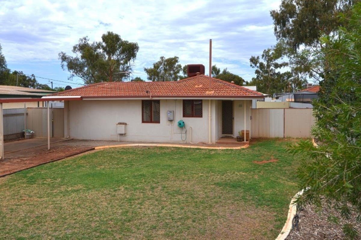 13 Belgravia Place, Sth Kalgoorlie, Kalgoorlie - Thumbnail 2