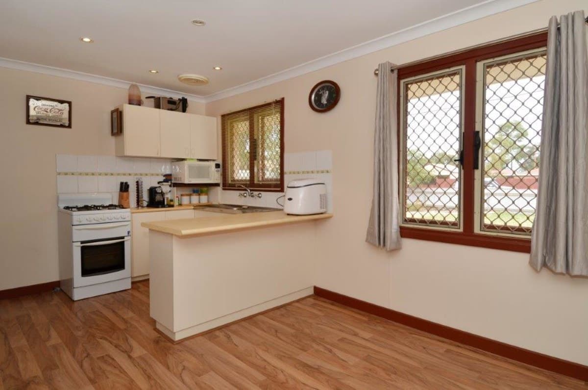 13 Belgravia Place, Sth Kalgoorlie, Kalgoorlie - Thumbnail 4