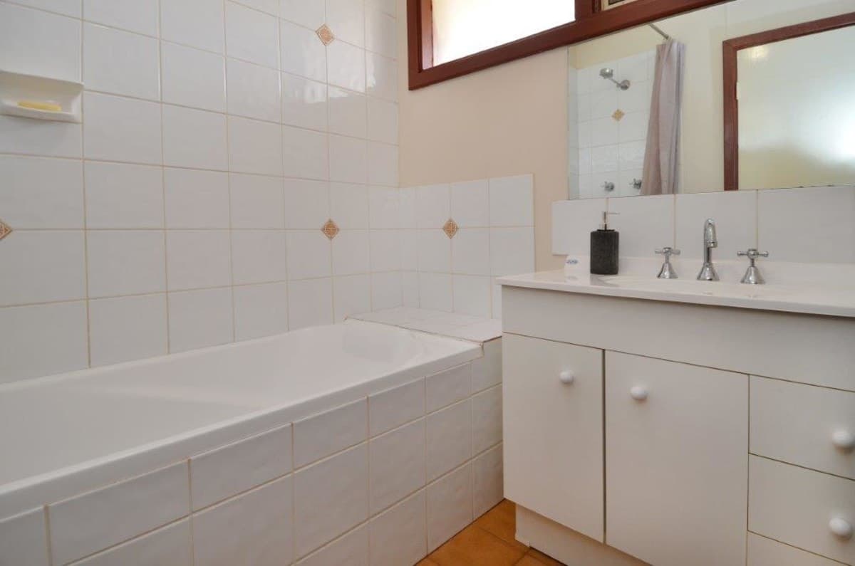 13 Belgravia Place, Sth Kalgoorlie, Kalgoorlie - Thumbnail 7