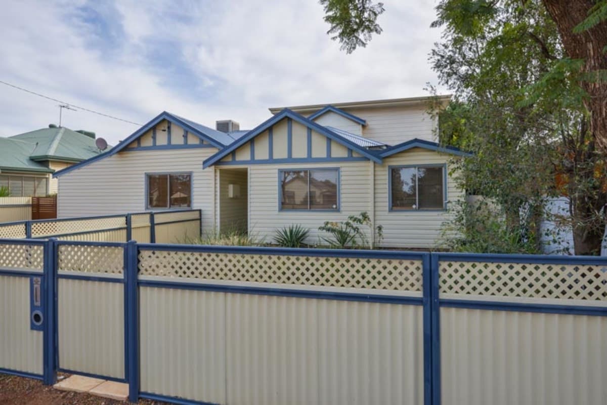 10 Gilberton Street, South Kalgoorlie, Kalgoorlie - Image 1