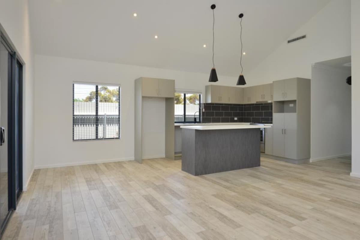 95 Hanbury Street,
	
			
							Kalgoorlie
				
							
							WA
			6430, Kalgoorlie - Thumbnail 3